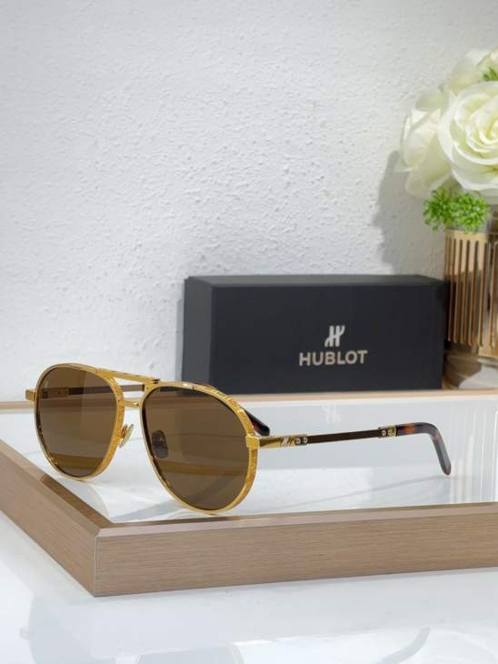 Picture of Hublot Sunglasses _SKUfw69653947fw